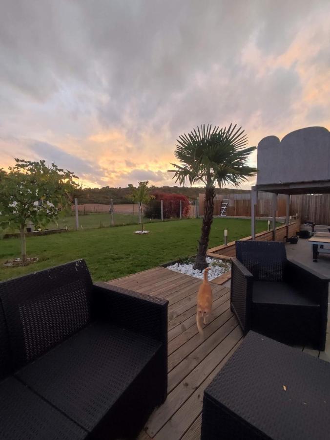Appartement 100M2, Independant Dans Notre Maison Garennes-sur-Eure Zewnętrze zdjęcie