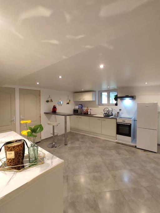 Appartement 100M2, Independant Dans Notre Maison Garennes-sur-Eure Zewnętrze zdjęcie