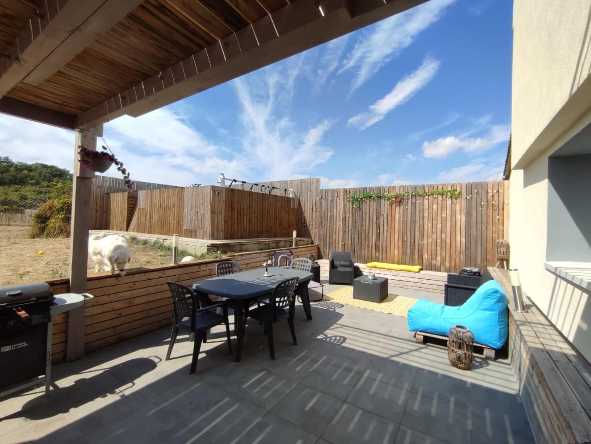 Appartement 100M2, Independant Dans Notre Maison Garennes-sur-Eure Zewnętrze zdjęcie