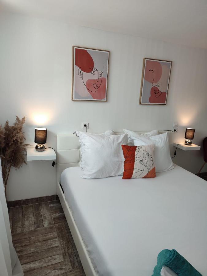 Appartement 100M2, Independant Dans Notre Maison Garennes-sur-Eure Zewnętrze zdjęcie