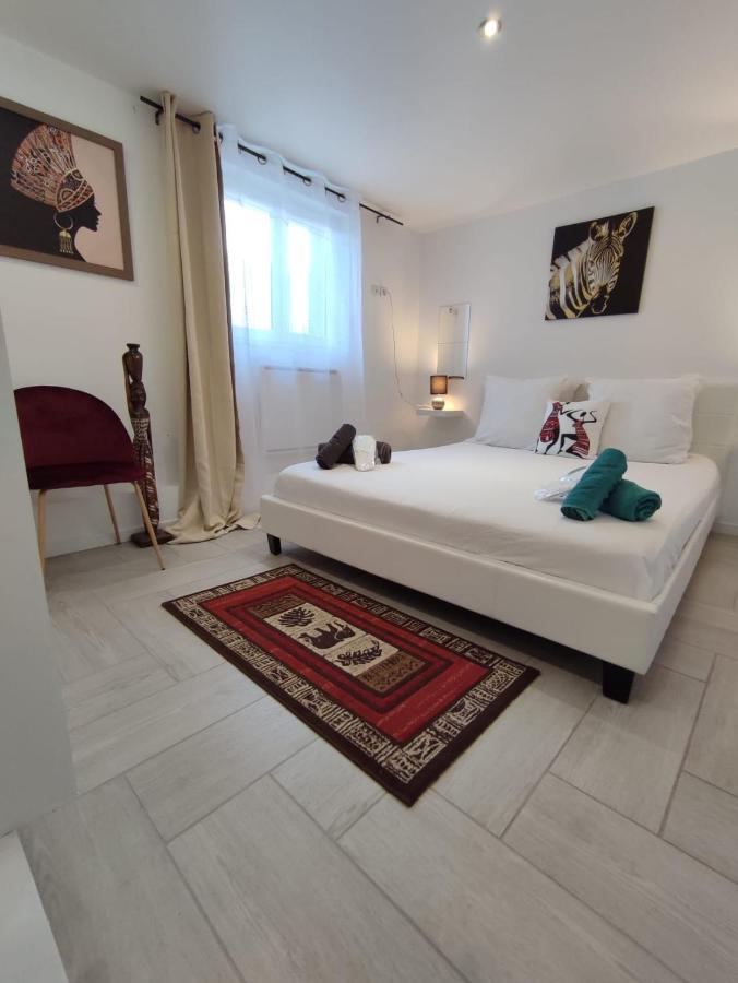 Appartement 100M2, Independant Dans Notre Maison Garennes-sur-Eure Zewnętrze zdjęcie