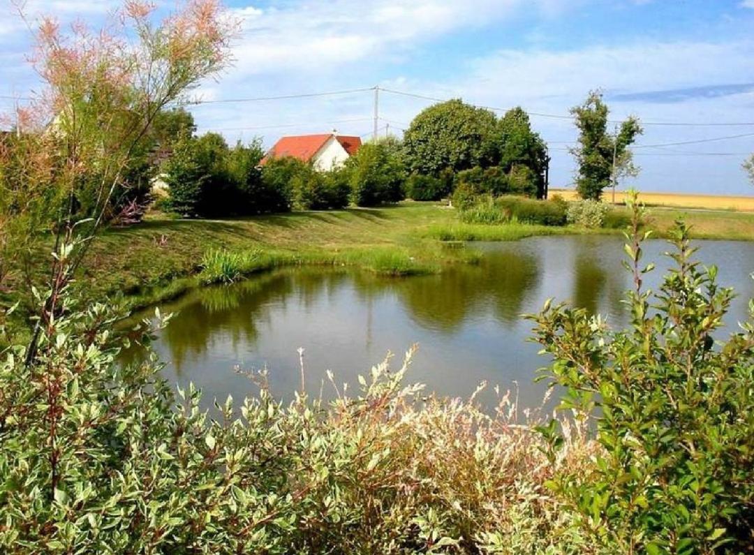 Appartement 100M2, Independant Dans Notre Maison Garennes-sur-Eure Zewnętrze zdjęcie