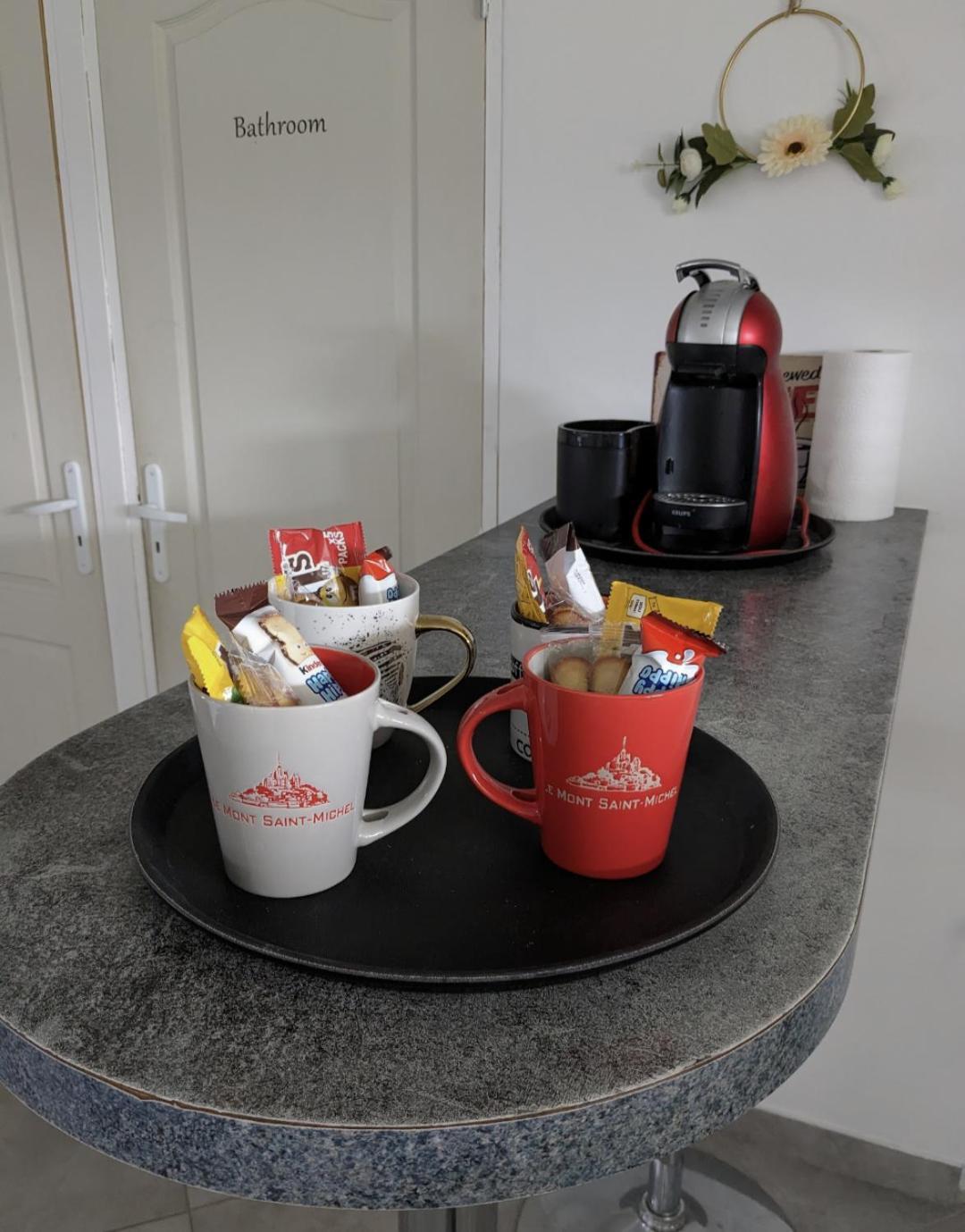 Appartement 100M2, Independant Dans Notre Maison Garennes-sur-Eure Zewnętrze zdjęcie